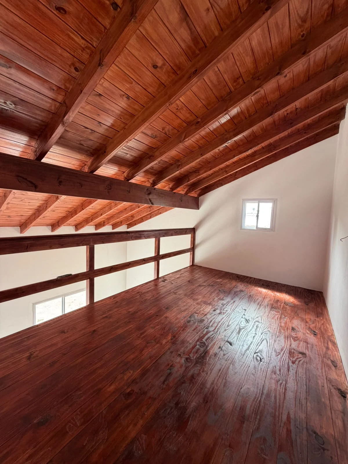 property-1792852452033-8