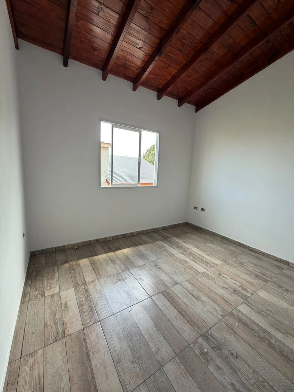 property-1792852461828-10