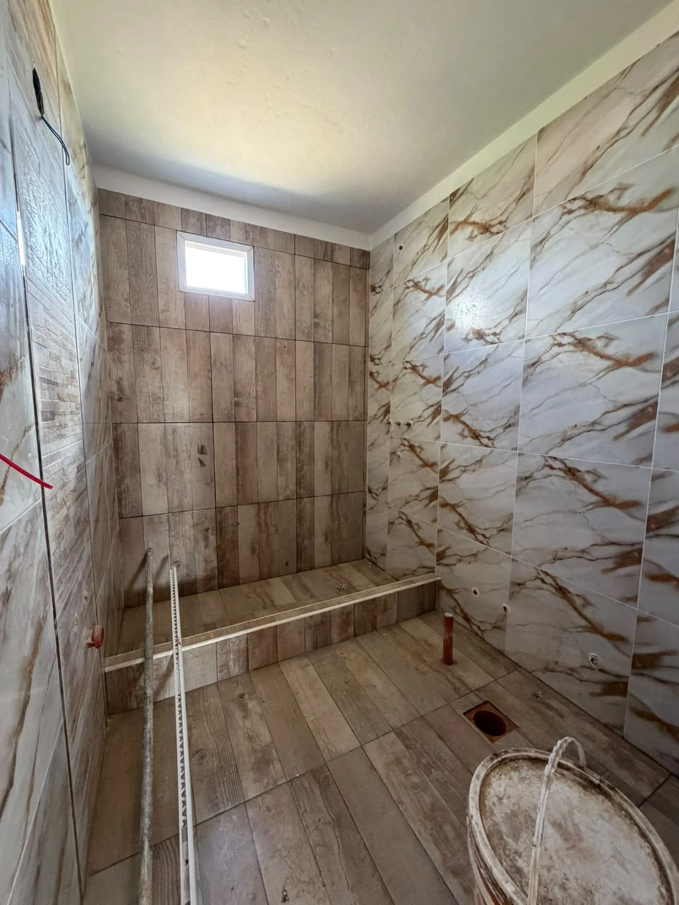 property-1792852464939-11